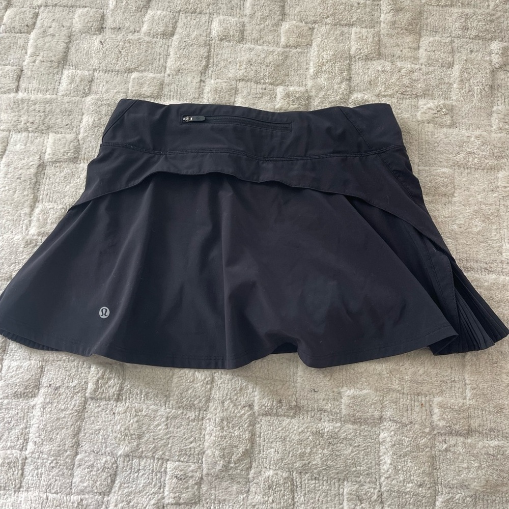 lululemon tennis skirt size 6